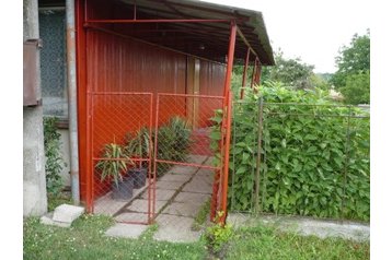 Slovacia Privát Číčov, Exteriorul